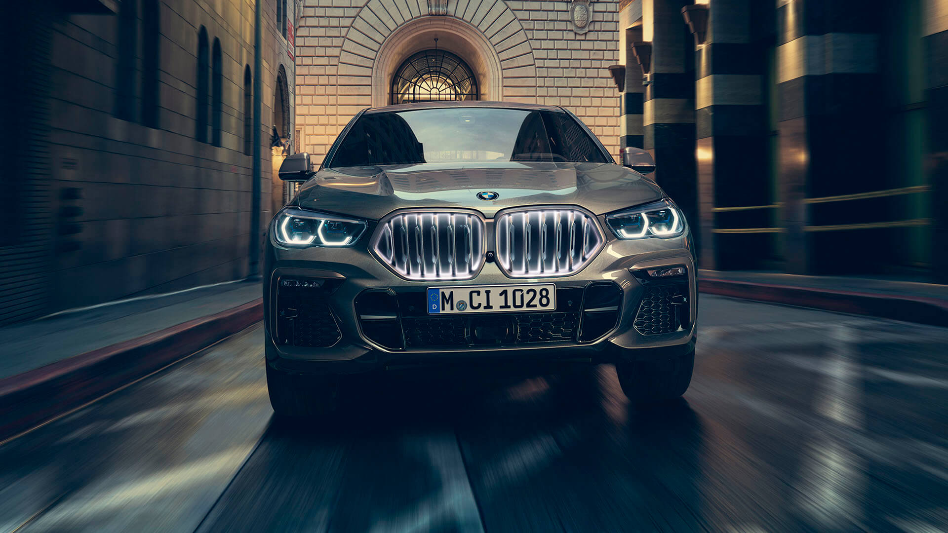 ПЕРЕВАГА З ПЕРШОГО ПОГЛЯДУ.