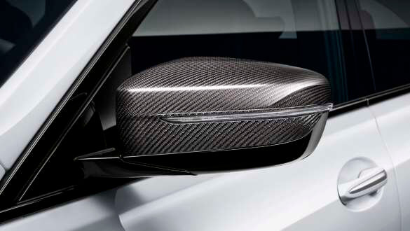Зовнішнє дзеркало M Performance з вуглецевого волокна.