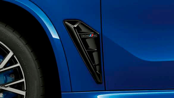 M жалюзі в чорному кольорі.