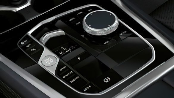 Унікальні деталі з кришталевого скла.