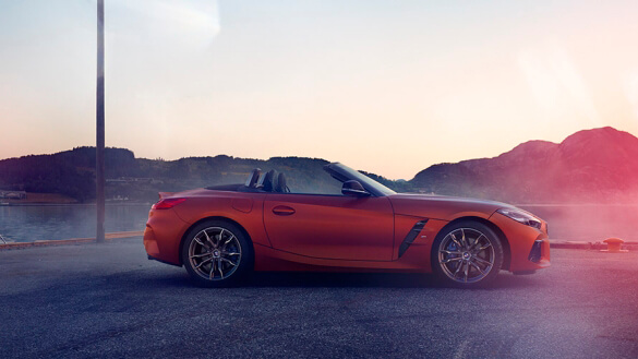 Ефектний BMW Z4 First Edition.