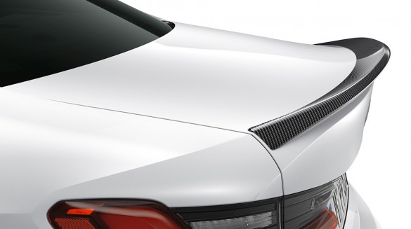 Задній спойлер, карбоновий M Performance.