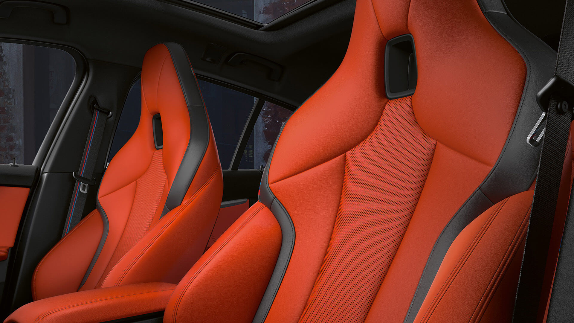 СПОРТИВНІ СИДІННЯ M SPORT.