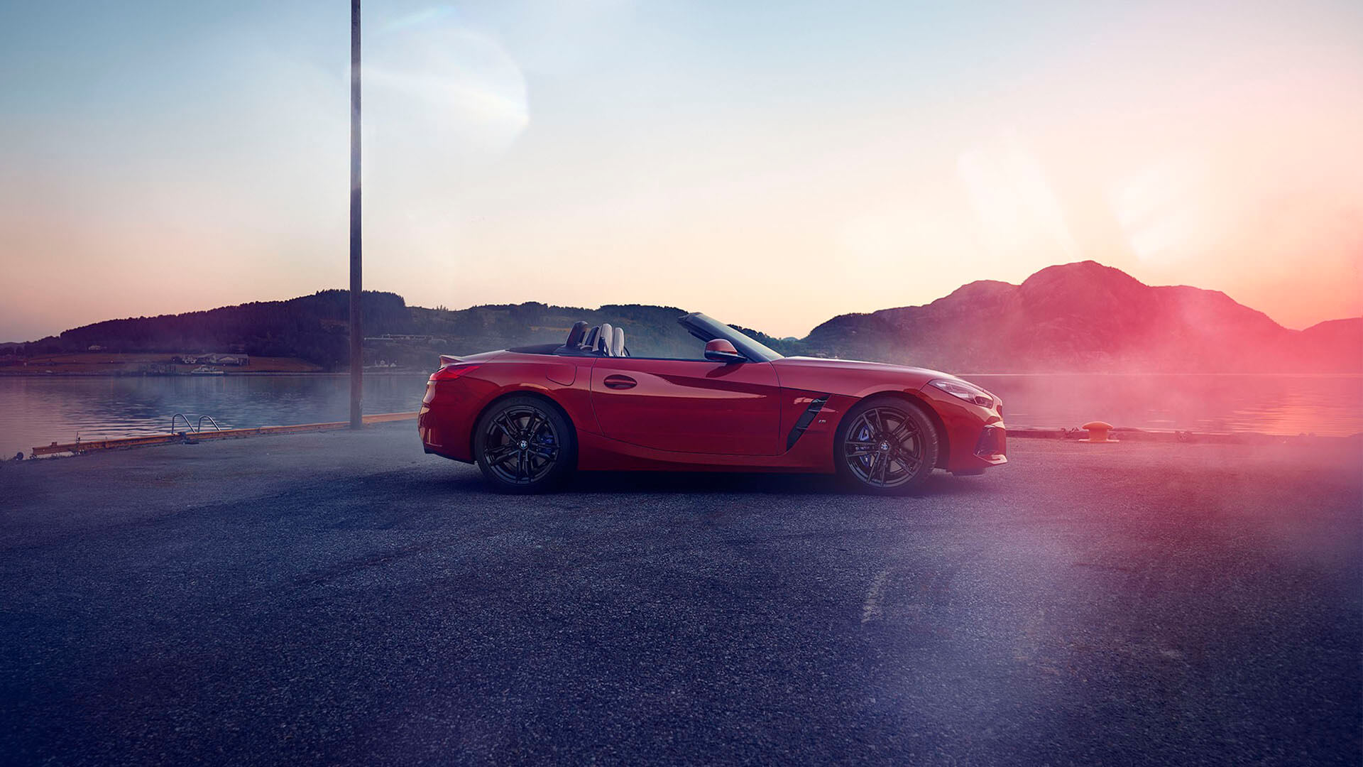 ВІДОБРАЖАЄ ЕНТУЗІАЗМ