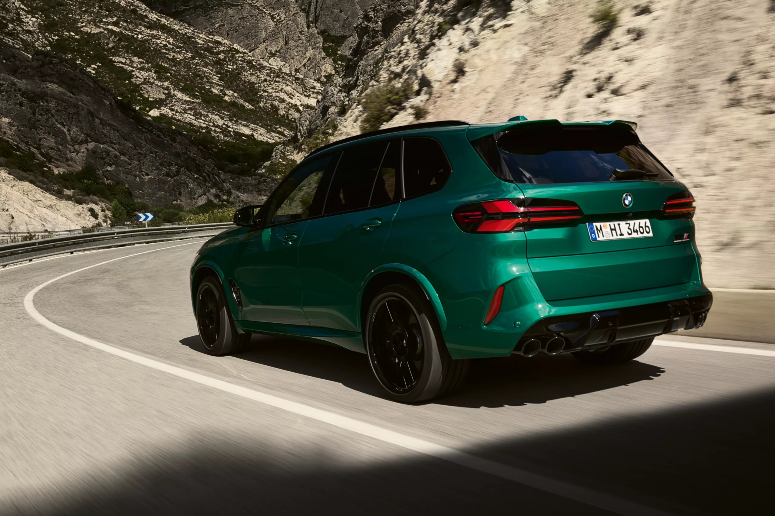 Максимальне зчеплення для більшого прискорення.