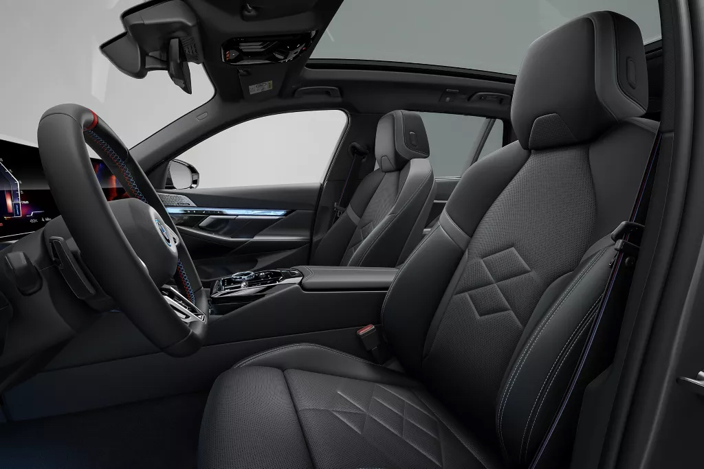 Спортивний. Зручний. Адаптований.