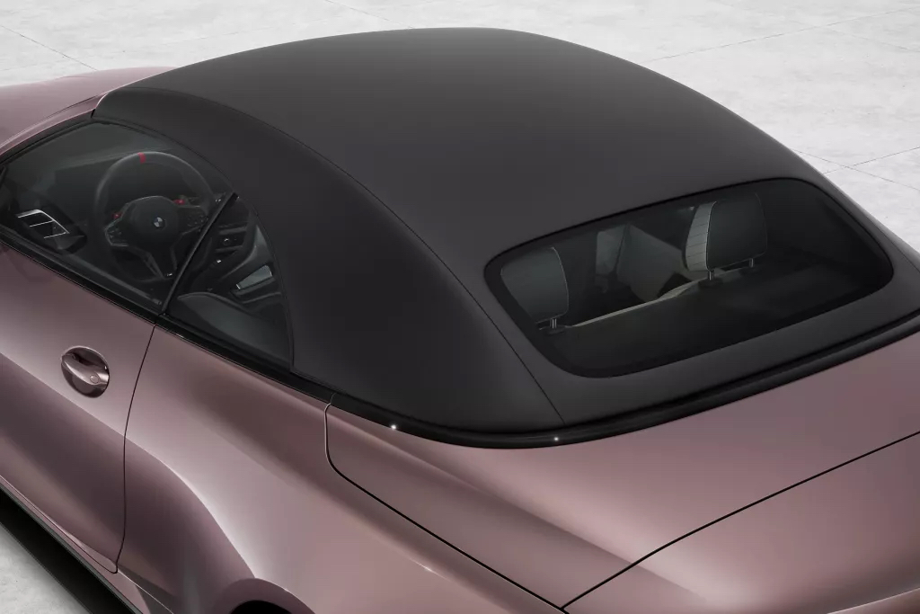 Шикарний вигляд з сріблястим відтінком.