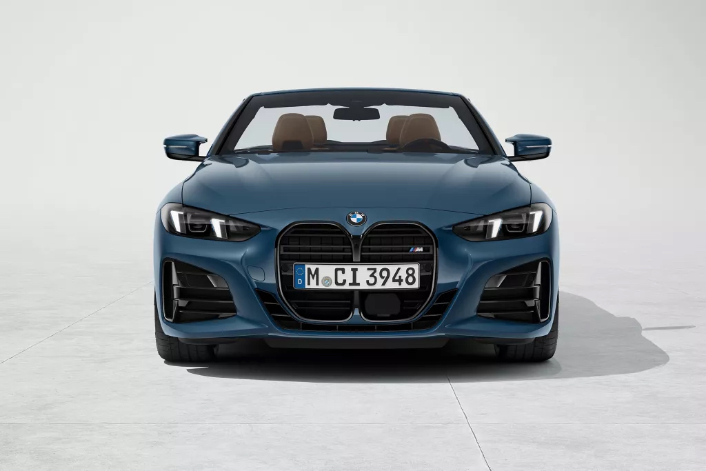 Неперевершена передня частина.