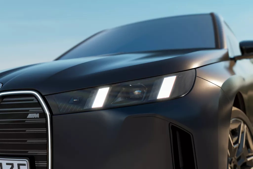 Впевнений вигляд із першого погляду.