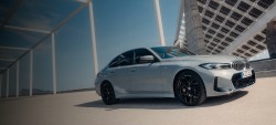 <p>BMW 3 СЕРІЇ.<br>
СЕДАН ТА ТУРИНГ.</p>