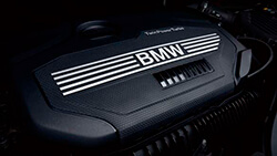 BMW TwinPower Turbo 4-цилиндровый дизельный двигатель.