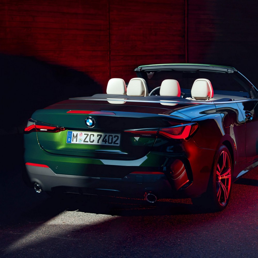 vertical_gallery_img